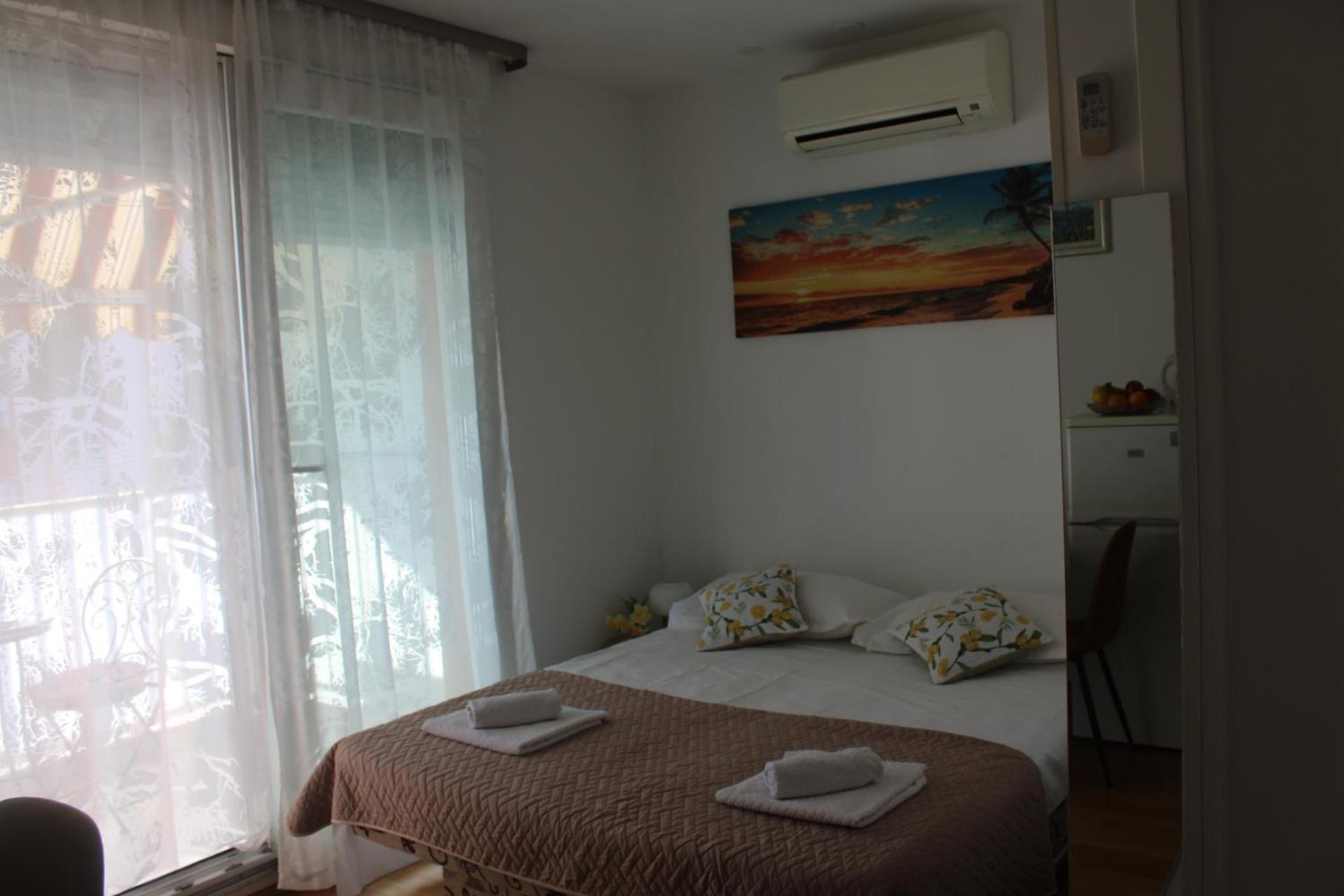 Studio Teuta - Private Parking Split Dış mekan fotoğraf